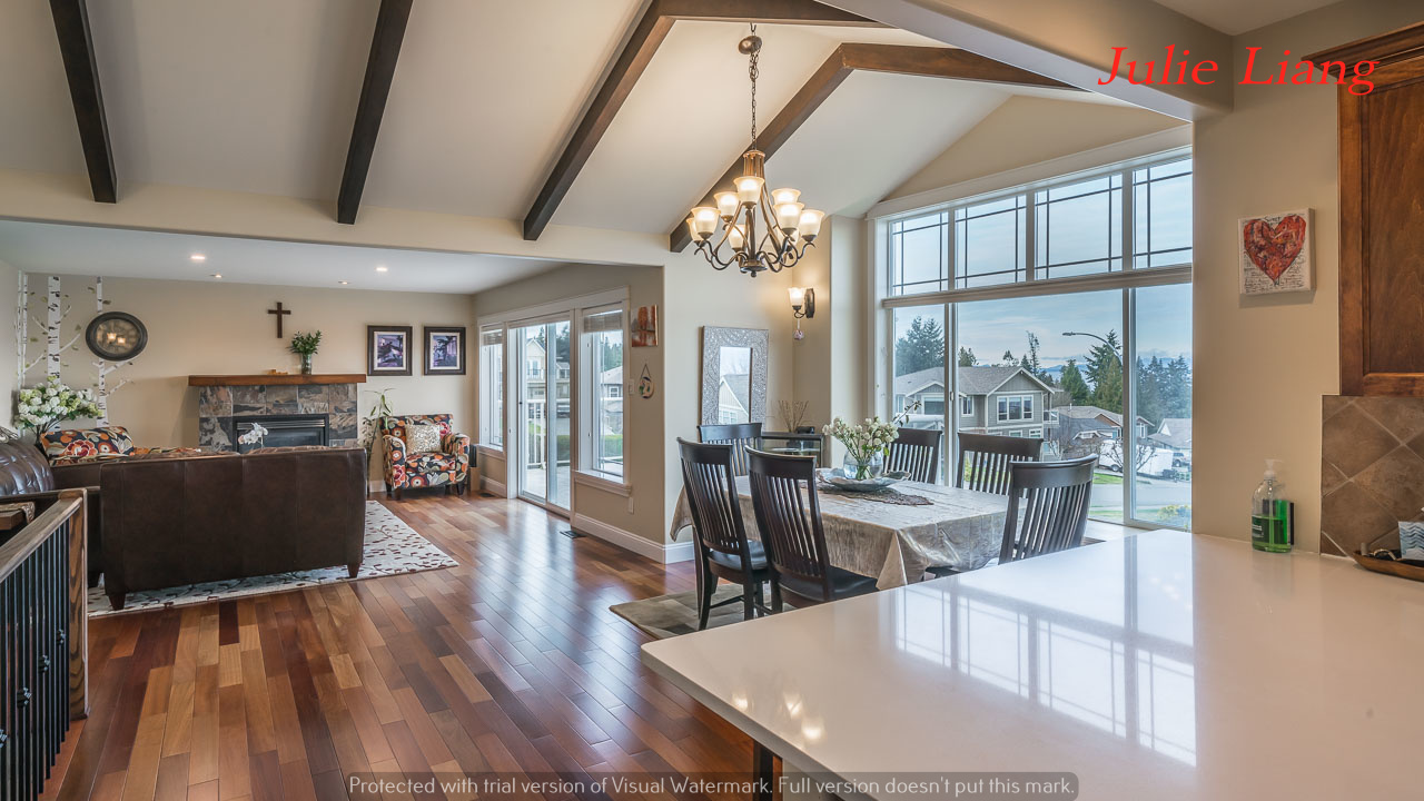北Nanaimo海景别墅 - Just Sold! 5635 Muggies Way, 北Nanaimo海景别墅,优质学区
