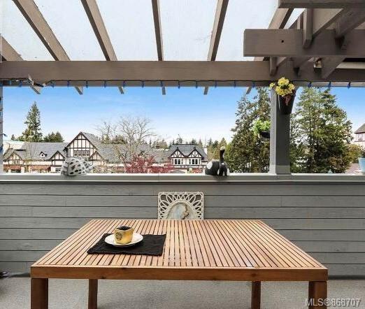 Just Sold! 温哥华岛Qualicum Beach市中心商业居住两用物业隆重上市 12 商业居住混合物业 - Just Sold! 温哥华岛Qualicum Beach市中心商业居住两用物业隆重上市