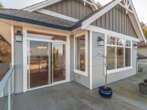 Just Sold! 5553 Norton Rd 北纳奈莫海景别墅, 安静街区 10 纳奈莫海景 - Just Sold! 5553 Norton Rd 北纳奈莫海景别墅, 安静街区