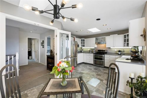 Open House: 欢迎参加本周日(10月13号)11:00am-1:00pm 房屋开放. 地址: 2141 Woodthrush Pl Nanaimo 7 - Open House: 欢迎参加本周日(10月13号)11:00am-1:00pm 房屋开放. 地址: 2141 Woodthrush Pl Nanaimo