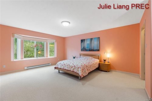 最新上市:独家代理 Nanoose Bay 毗邻码头的高档海景别墅 8 - 最新上市:独家代理 Nanoose Bay 毗邻码头的高档海景别墅