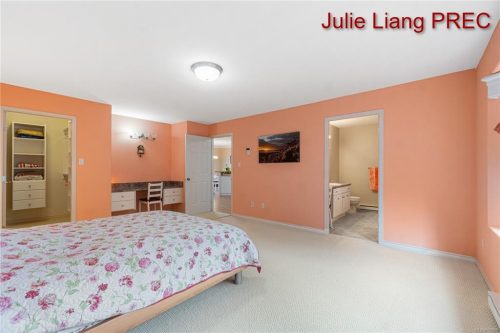最新上市:独家代理 Nanoose Bay 毗邻码头的高档海景别墅 9 - 最新上市:独家代理 Nanoose Bay 毗邻码头的高档海景别墅