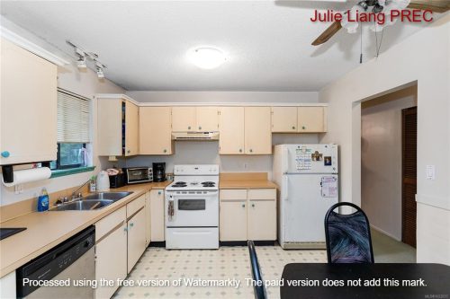 SOLD!! 最新售出公园和湖畔附近的独立屋 4 - SOLD!! 最新售出公园和湖畔附近的独立屋